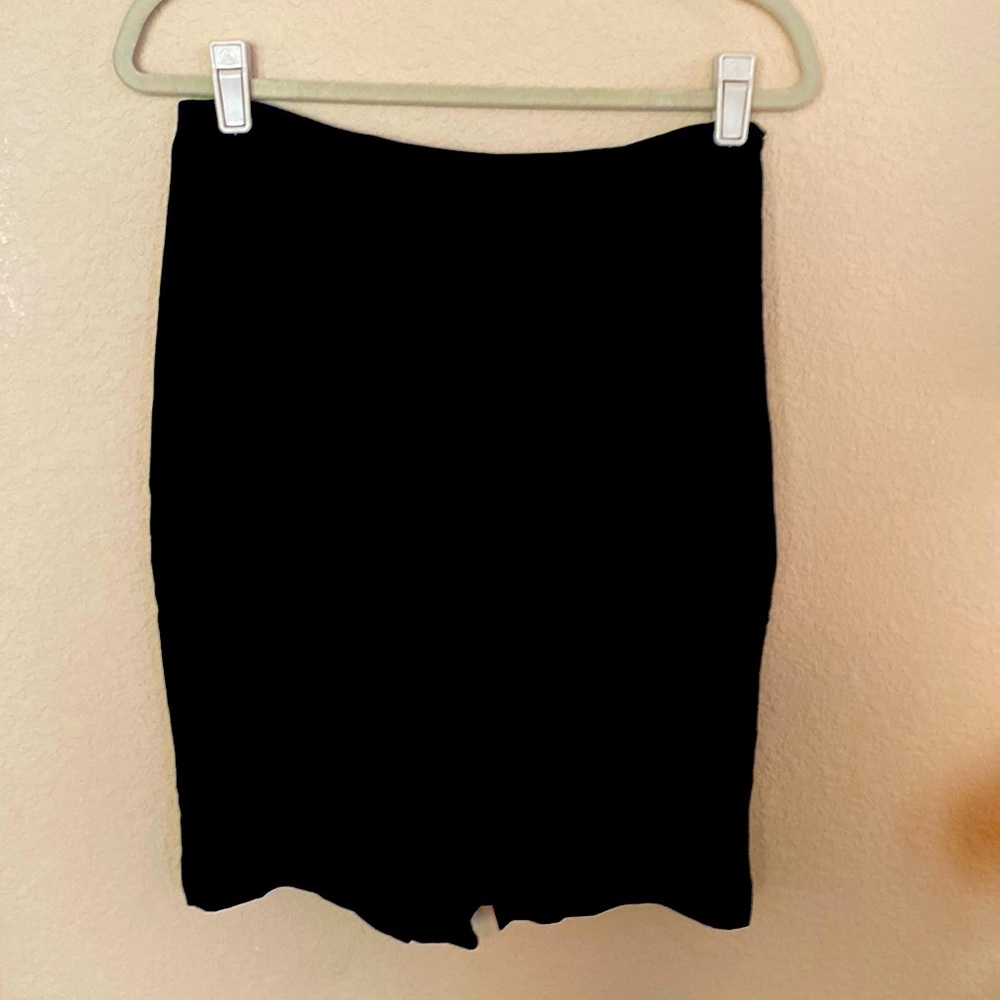 NWT Banana Republic black pencil skirt size 4